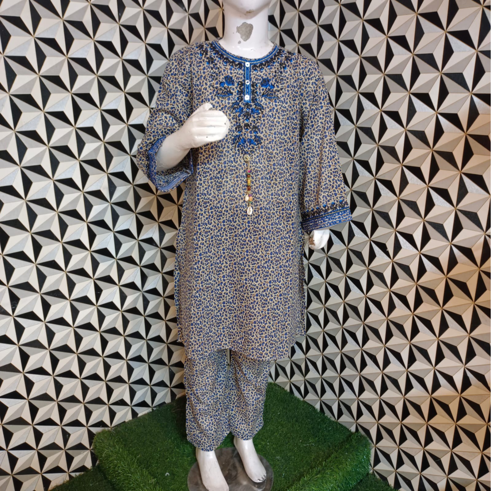 Girl Suit